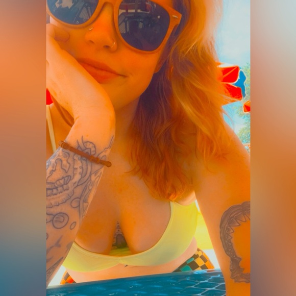 Meet your Posher, Kaelyn - Picture 1 of 1